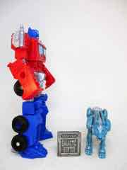 Hasbro Transformers Rise of the Beasts Deluxe Beast Weaponizers Optimus Prime and Chainclaw Figure