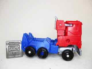 Hasbro Transformers Rise of the Beasts Deluxe Beast Weaponizers Optimus Prime and Chainclaw Figure