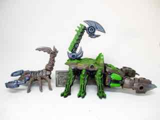 Hasbro Transformers Buzzworthy Bumblebee Rise of the Beasts Beast Battle Masters Predacon Scorponok & Sandspear Figure