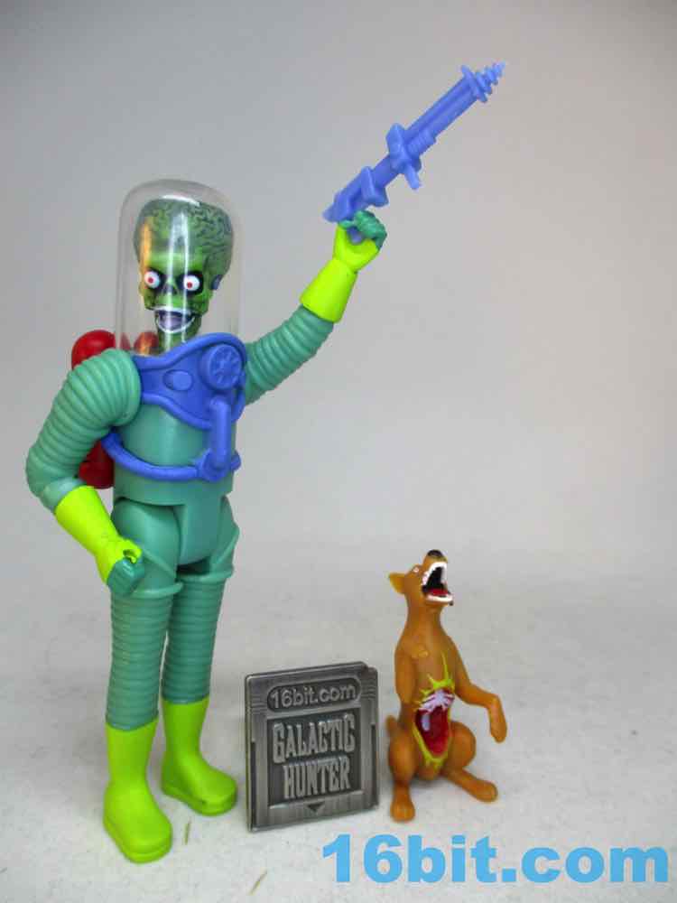 Mars Attacks warrior by Moebius Models. First serious attempt at a