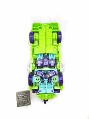 Hasbro Transformers Generations Legacy Evolution Deluxe Buzzworthy Robots in Disguise 2000 Universe Tow-Line Action Figure