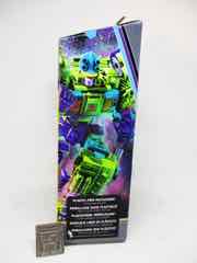 Hasbro Transformers Generations Legacy Evolution Deluxe Buzzworthy Robots in Disguise 2000 Universe Tow-Line Action Figure