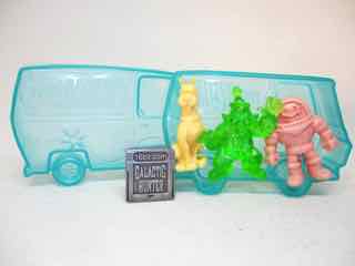 Culture Fly Scooby-Doo Tiny Mights Yellow Scooby, Flesh Space Kook, and Green Ghost Clown Minifigures with Case