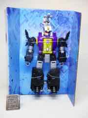 Hasbro Transformers Legacy Evolution Deluxe Bombshell Action Figure