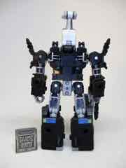 Hasbro Transformers Legacy Evolution Deluxe Bombshell Action Figure