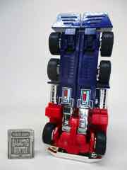 Takara-Tomy Transformers Missing Link C-01 Optimus Prime (Convoy) Action Figure