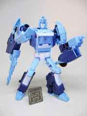 Hasbro Transformers Generations Legacy Velocitron Speedia 500 Collection Blurr