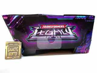 Hasbro Transformers Legacy Deluxe Prime Universe Knock-Out Action Figure