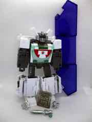 Hasbro Transformers Legacy United Voyager Origin Wheeljack Action Figure