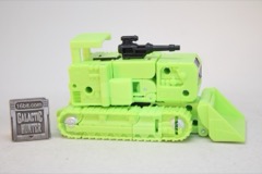 Hasbro Transformers Studio Series 86 Deluxe Constructicon Bonecrusher Action Figure