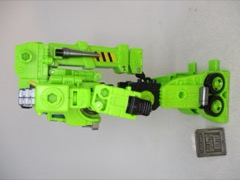 Hasbro Transformers Generations Legacy Velocitron Speedia 500 Collection Road Hauler