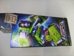 Hasbro Transformers Generations Legacy Velocitron Speedia 500 Collection Road Hauler