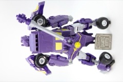 Hasbro Transformers Age of the Primes Deluxe Solus Prime