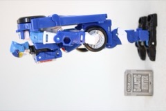 Hasbro Transformers Legacy United Deluxe Robots in Disguise 2001 Universe Side Burn Action Figure