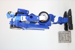 Hasbro Transformers Legacy United Deluxe Robots in Disguise 2001 Universe Side Burn Action Figure