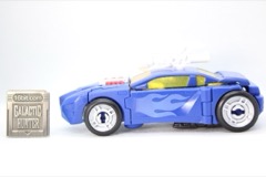 Hasbro Transformers Legacy United Deluxe Robots in Disguise 2001 Universe Side Burn Action Figure