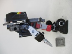 Hasbro Transformers Generations War for Cybertron Earthrise Deluxe Trailbreaker Action Figure