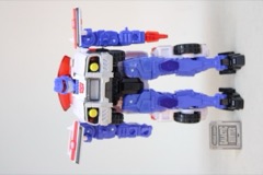 Hasbro Transformers Age of the Primes Voyager Autobot Red Alert