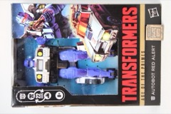 Hasbro Transformers Age of the Primes Voyager Autobot Red Alert
