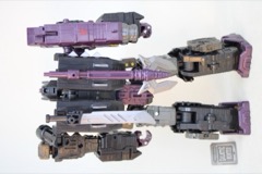 Hasbro Transformers Age of the Primes Leader The Thirteen Megatronus The Fallen