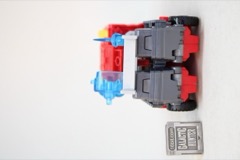 Hasbro Transformers Age of the Primes Voyager Rescue Bot Heatwave