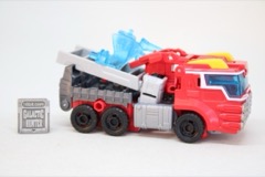 Hasbro Transformers Age of the Primes Voyager Rescue Bot Heatwave