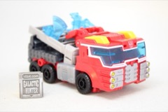 Hasbro Transformers Age of the Primes Voyager Rescue Bot Heatwave