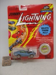 Playing Mantis Johnny Lightning The Challengers Vicious Vette (Blue) Die-Cast Metal Vehicle