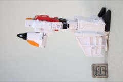 Hasbro Transformers Age of the Primes Deluxe Aerialbot Slingshot