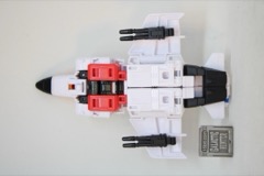 Hasbro Transformers Age of the Primes Deluxe Aerialbot Slingshot
