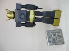 Super7 Transformers Gold Armor Bumblebee ReAction Figure