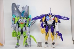 Hasbro Transformers Age of the Primes Voyager Sky-Byte