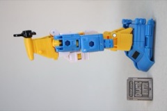 Hasbro Transformers Retro G1 Deluxe Seaspray