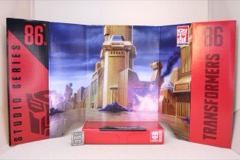 Hasbro Transformers Studio Series 86 Voyager Autobot Blaster & Eject Action Figure