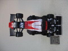 Hasbro Transformers Generations Legacy Velocitron Speedia 500 Collection Decepticon Crasher