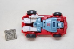 Hasbro Transformers Studio Series 86 Deluxe Windcharger Action Figure