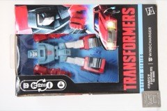Hasbro Transformers Studio Series 86 Deluxe Windcharger Action Figure