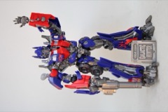 Blokees Transformers Classic Class 2007 Optimus Prime Action Figure