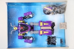 Hasbro Transformers Age of the Primes Voyager Sideways