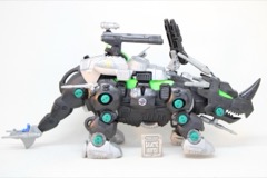 Hasbro Zoids Dark Horn Figure Kit