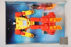 Hasbro Transformers Age of the Primes Deluxe Sureshot