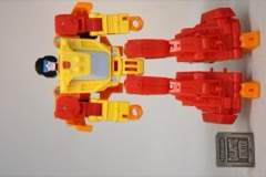Hasbro Transformers Age of the Primes Deluxe Sureshot