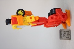 Hasbro Transformers Age of the Primes Deluxe Sureshot