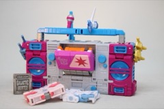 Transformers Collaborative Generation One Reissue Blaster, KP Glit, KP Sundor, KP Rosanna Action Figure
