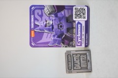 Blokees Transformers Defender Version 05 Traitor to Tyranny Cyclonus Action Figure