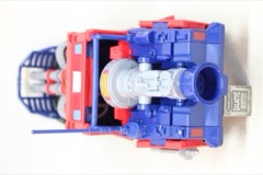 Hasbro Transformers x G.I. Joe Soundwave Dreadnok Thunder Machine with Zarana and Zartan