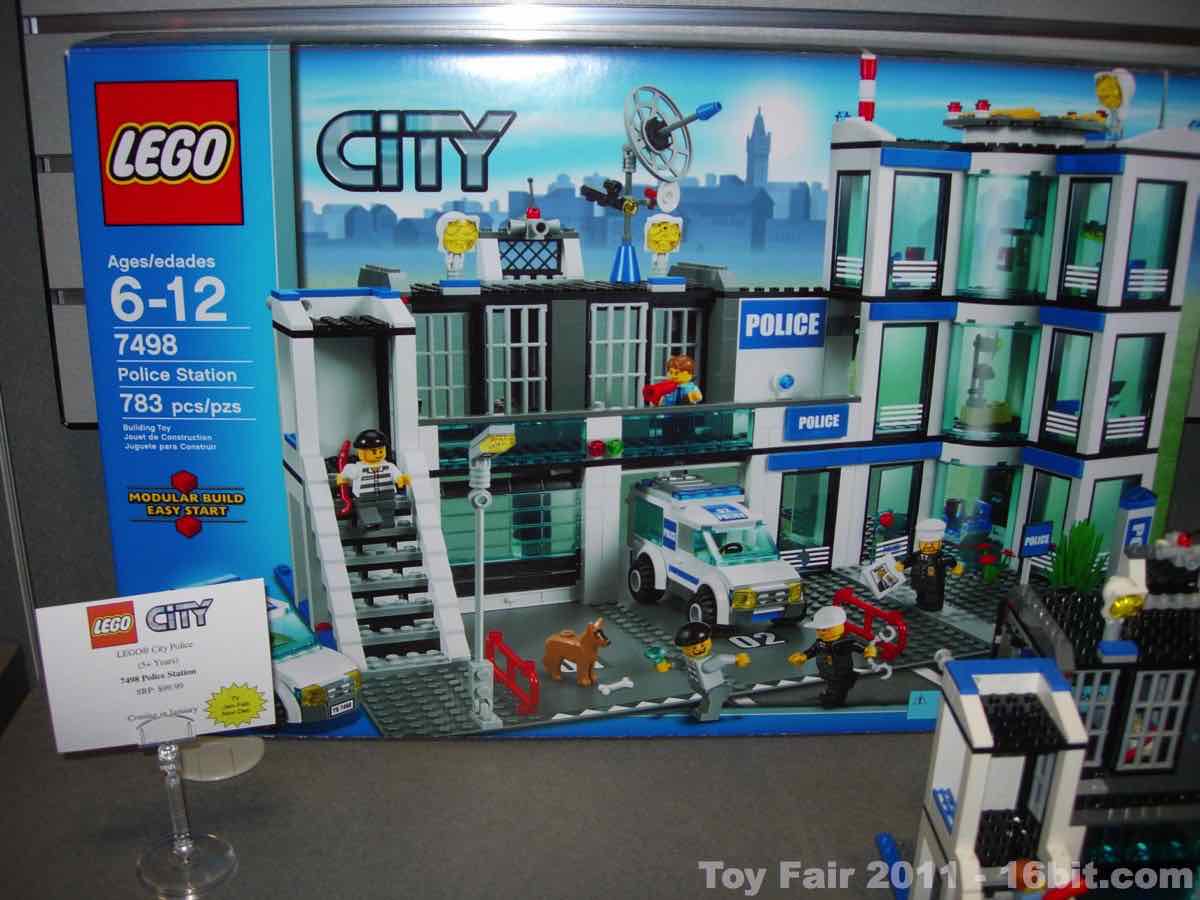 LEGO City - Le commissariat de police - 7498