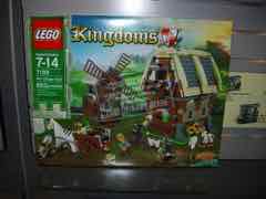 Toy Fair 2011 - LEGO Kingdoms