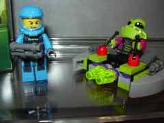 Toy Fair 2011 - LEGO Alien Conquest