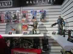 Toy Fair 2013 - NECA - Gears of War - BioShock
